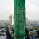 Illustration for article titled Maximum City: Dizzying Images of Mumbais Sky High Building Boom